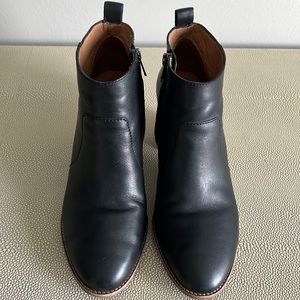 Madewell black leather booties